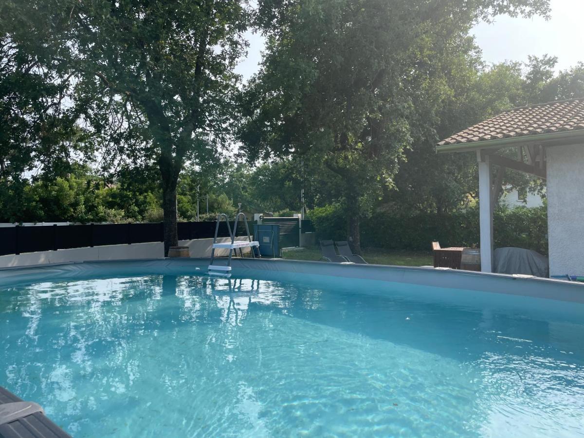 Villa Au Calme Avec Piscine, Grand Jardin Et Independant Andernos-les-Bains